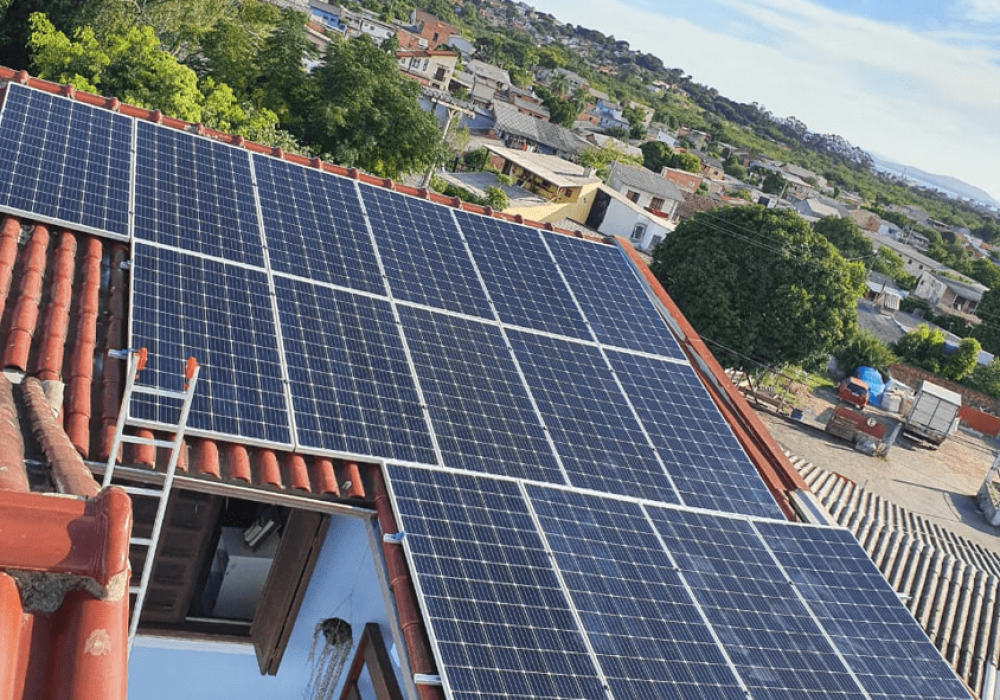 Regiane-Moraes-logo-2